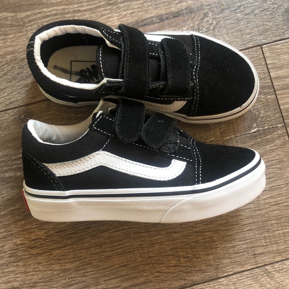 vans strap shoes